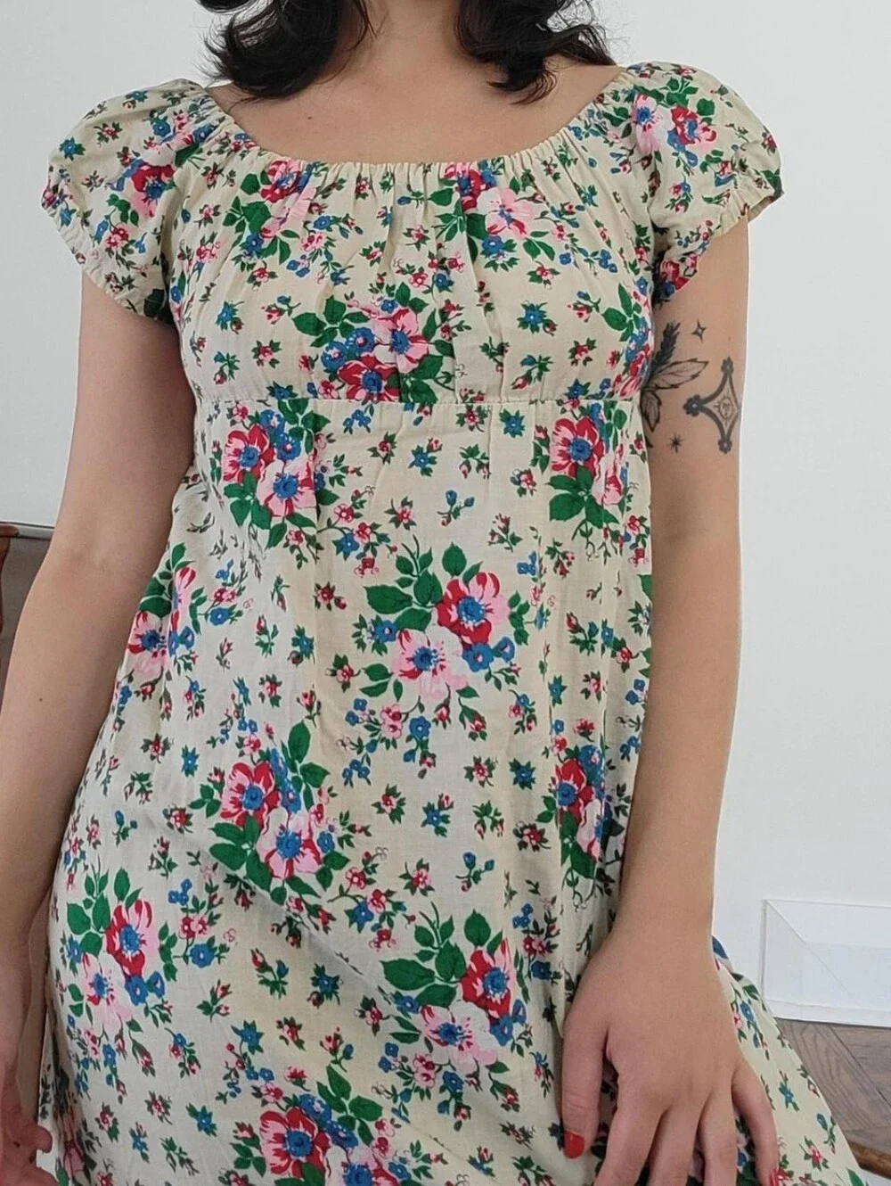 Vintage floral empire waist ruffle dress - Picture 3 of 7